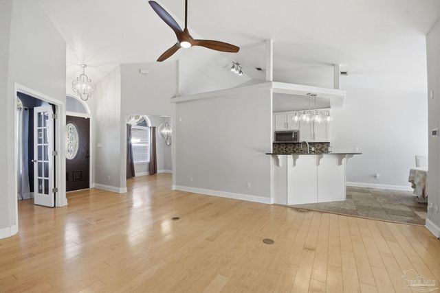 5316 Wesleyan Dr, Pace, FL 32571