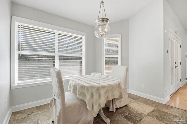 5316 Wesleyan Dr, Pace, FL 32571