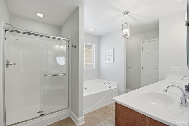 5316 Wesleyan Dr, Pace, FL 32571