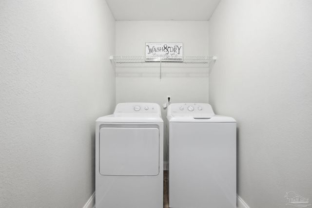 5316 Wesleyan Dr, Pace, FL 32571