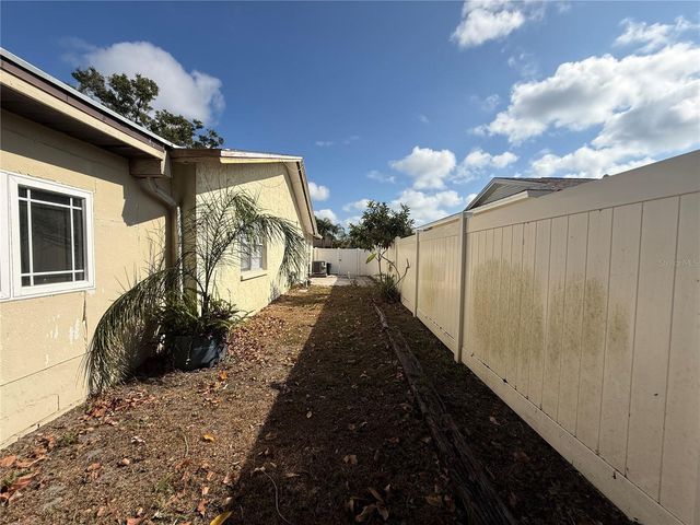 2314 HAWTHORNE DRIVE, Clearwater, FL 33763