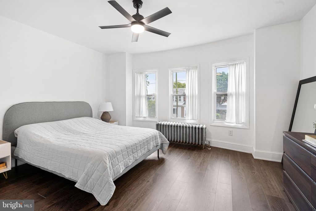 4323 DISSTON ST, Philadelphia, PA 19135