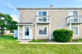 1594 Cornell Circle, Hoffman Estates, IL 60169
