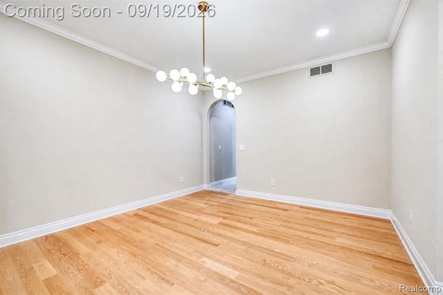 5555 Holm Street, Troy, MI 48085