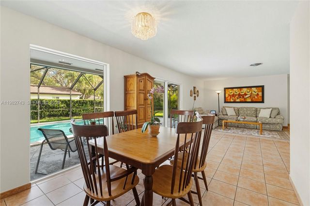 8461 SW 147th Ter, Palmetto Bay, FL 33158