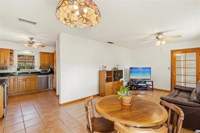 8461 SW 147th Ter, Palmetto Bay, FL 33158