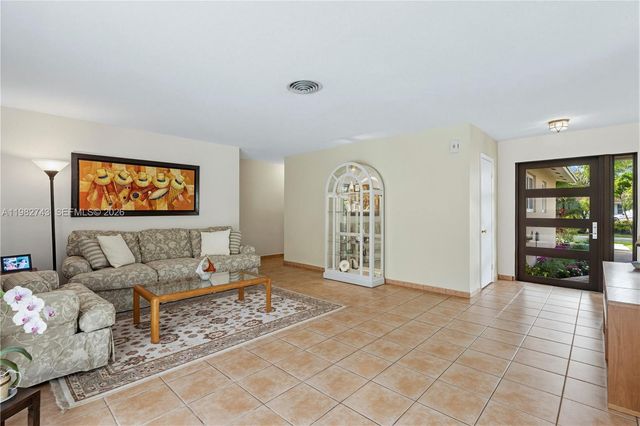 8461 SW 147th Ter, Palmetto Bay, FL 33158