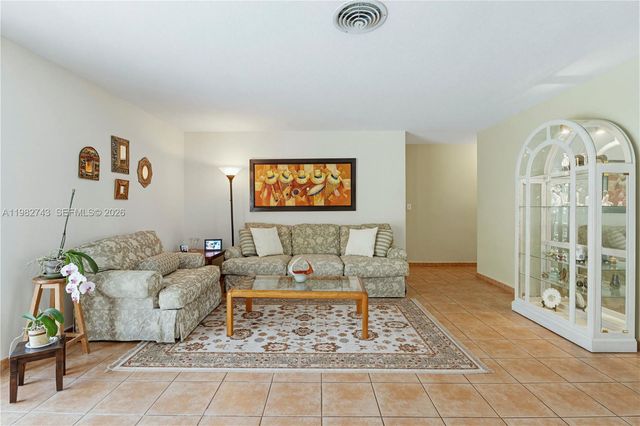 8461 SW 147th Ter, Palmetto Bay, FL 33158