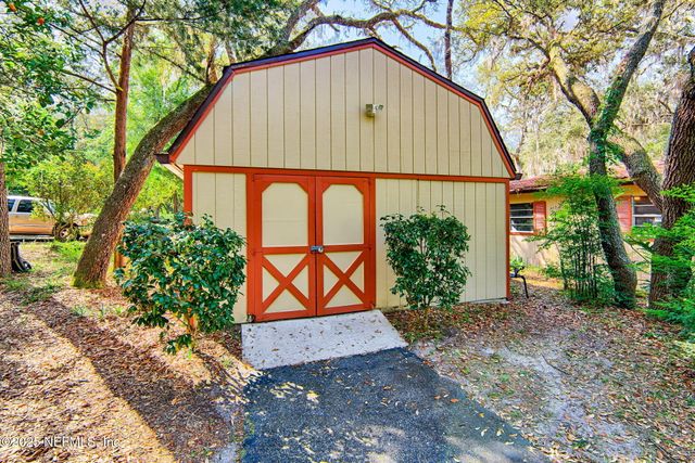 6393 LITTLE LAKE GENEVA Road, Keystone Heights, FL 32656