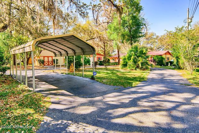 6393 LITTLE LAKE GENEVA Road, Keystone Heights, FL 32656