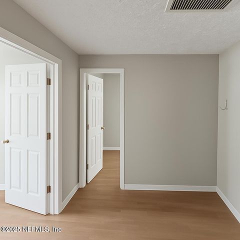 1109 LAKE SHORE Boulevard, Jacksonville, FL 32205