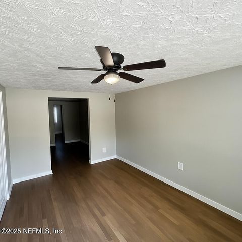 1109 LAKE SHORE Boulevard, Jacksonville, FL 32205