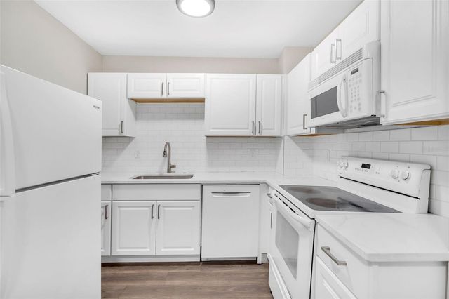 2140 22ND AVENUE N, St Petersburg, FL 33713