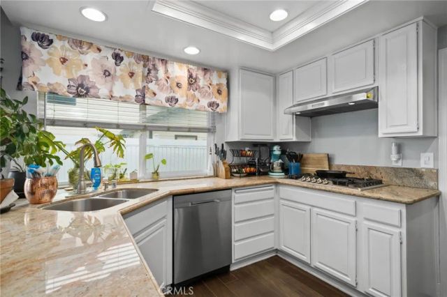 5810 Greens Drive, Riverside, CA 92509