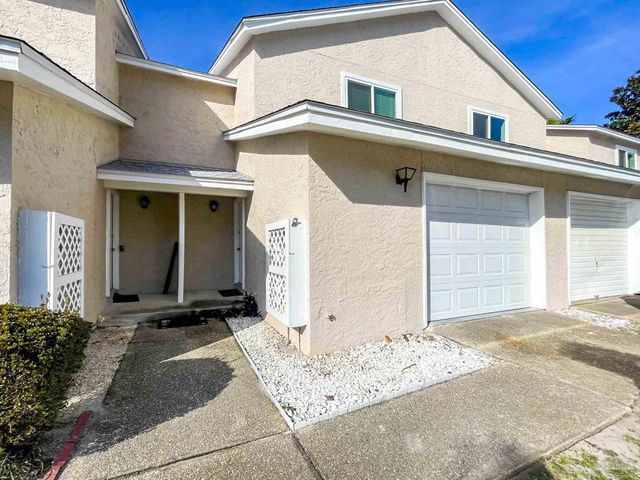 5287 Balfour Pl, Pensacola, FL 32507