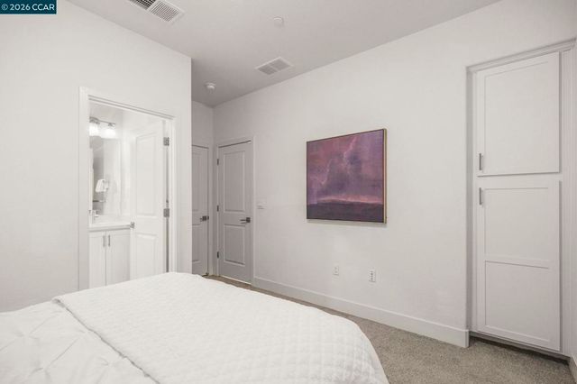 830 Heaven Ct, Hayward, CA 94544