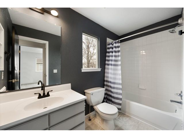 3350 Tiller Ct, Fort Collins, CO 80526