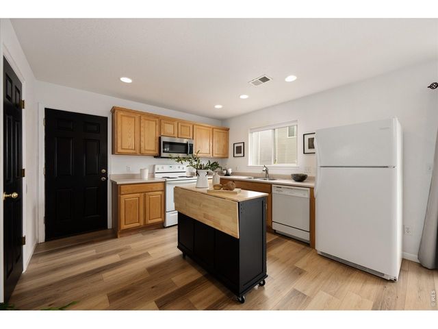 3350 Tiller Ct, Fort Collins, CO 80526
