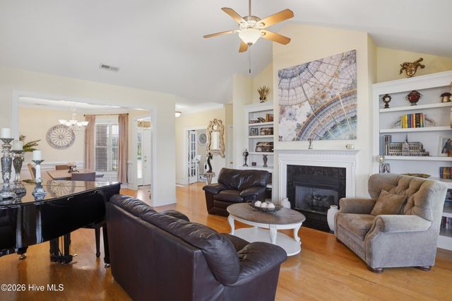 1161 Palatka Place SE, Bolivia, NC 28422