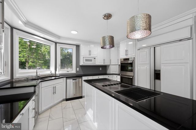 29 CALLISON LN, Voorhees, NJ 08043