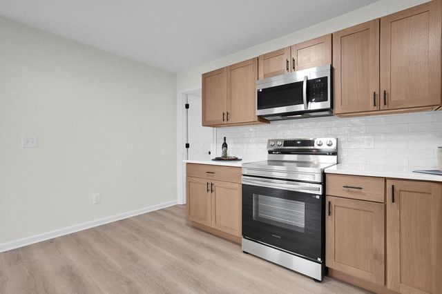 5294 Eisenhower Road, Columbus, OH 43229