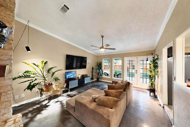11142 Cactus Lane, Dallas, TX 75238