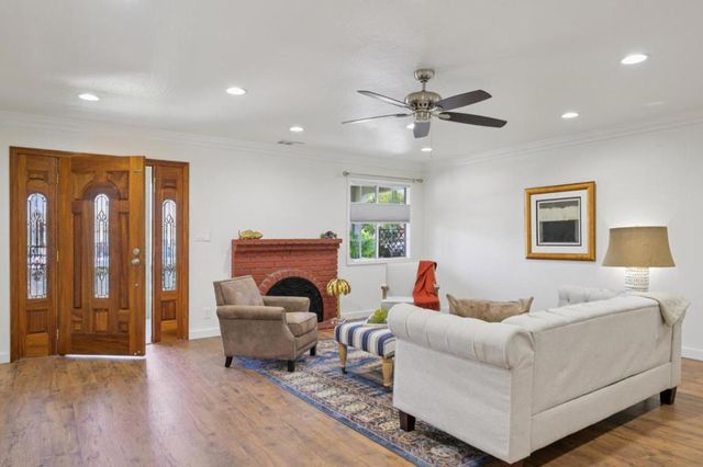 32980 Lake Mead Drive, Fremont, CA 94555
