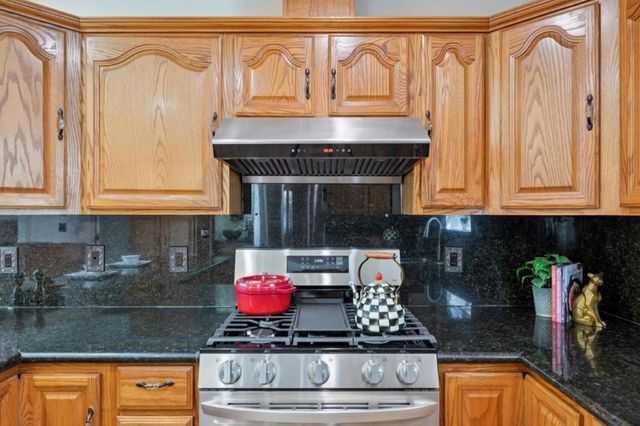 32980 Lake Mead Drive, Fremont, CA 94555