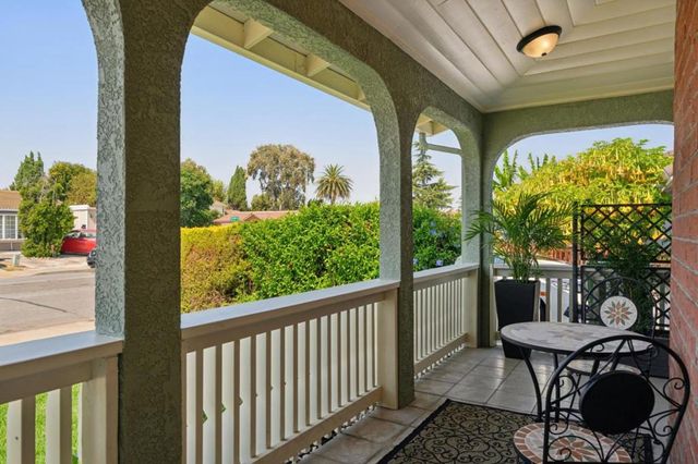 32980 Lake Mead Drive, Fremont, CA 94555