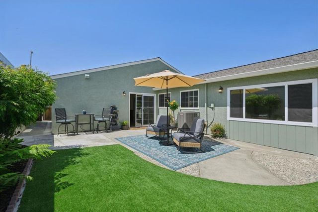 32980 Lake Mead Drive, Fremont, CA 94555