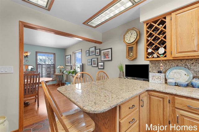 3146 Pinedale Drive, Grandville, MI 49418
