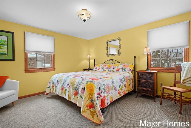 3146 Pinedale Drive, Grandville, MI 49418