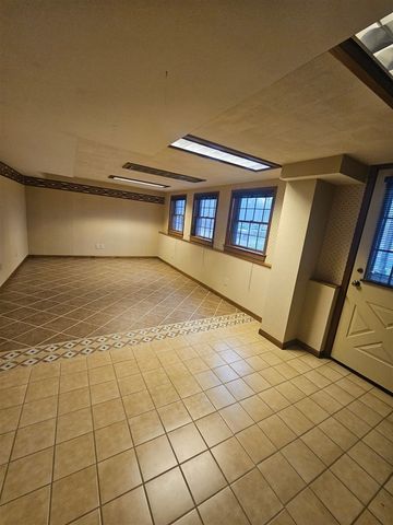 3146 Pinedale Drive, Grandville, MI 49418