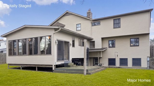 3146 Pinedale Drive, Grandville, MI 49418