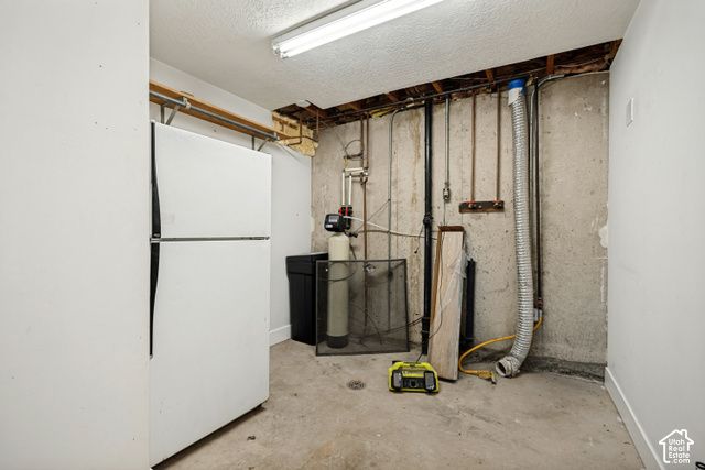 438 S 450 W, Layton, UT 84041