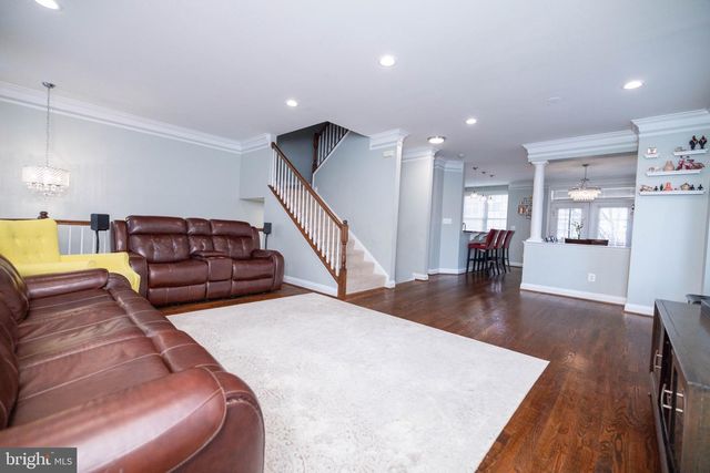 4212 TIMBER MEADOW DR, Fairfax, VA 22030