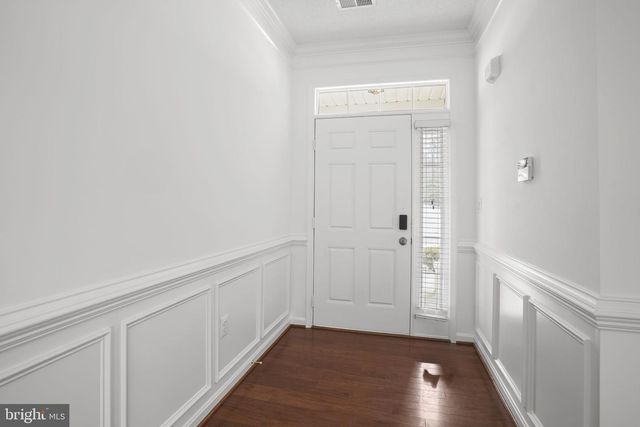 270 WILLIAMSBURG CIR, La Plata, MD 20646