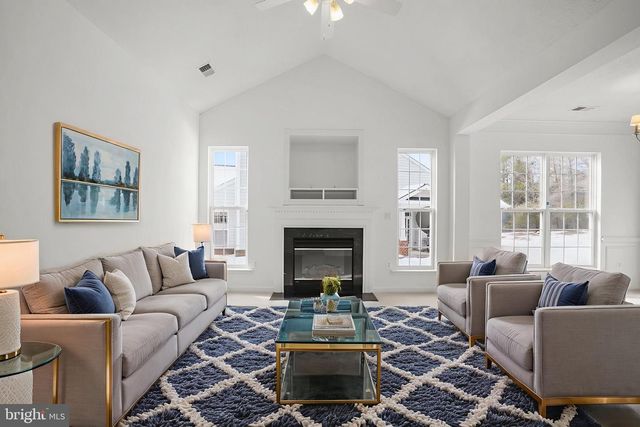 270 WILLIAMSBURG CIR, La Plata, MD 20646