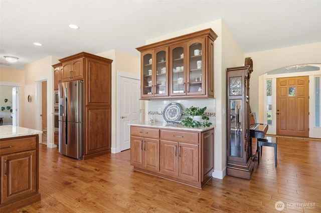 192 CROSS CREEK Road, Kelso, WA 98626