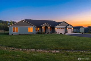 192 CROSS CREEK Road, Kelso, WA 98626