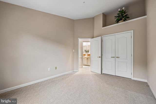 130 WINDING ROSE DR, Rockville, MD 20850