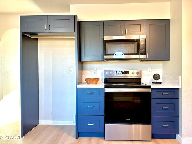 522 S 74TH Place, Mesa, AZ 85208