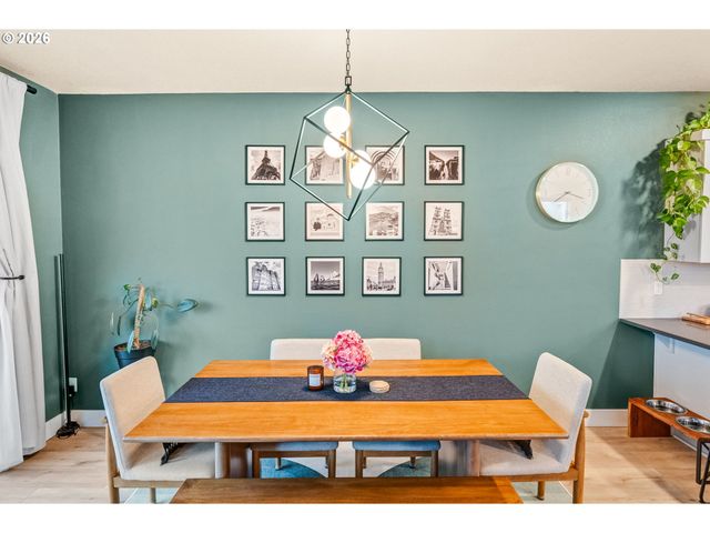 1130 LILIUM Ln, Canby, OR 97013