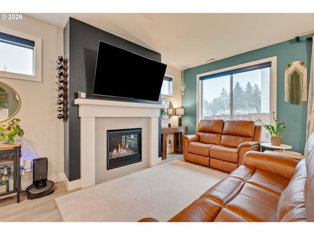 1130 LILIUM Ln, Canby, OR 97013