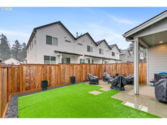 1130 LILIUM Ln, Canby, OR 97013