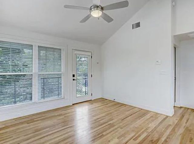 4518 Red River ST B, Austin, TX 78751