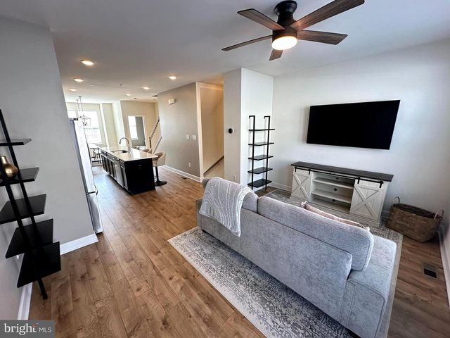 127 CAPITAL CT, Upper Marlboro, MD 20774