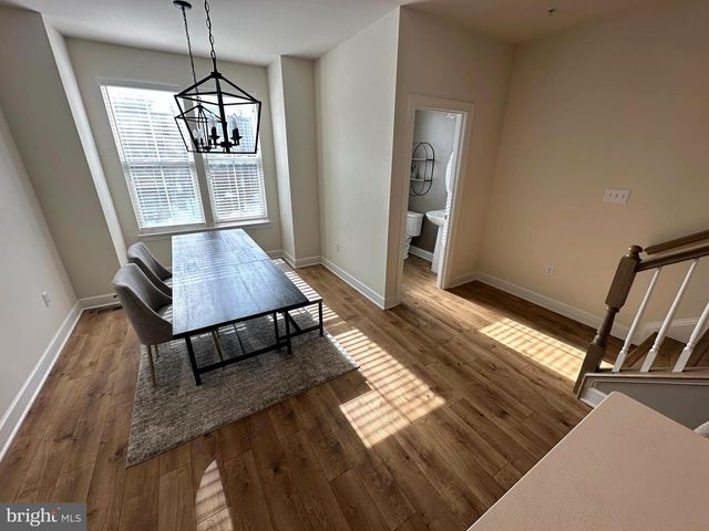 127 CAPITAL CT, Upper Marlboro, MD 20774