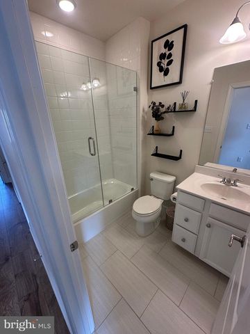 127 CAPITAL CT, Upper Marlboro, MD 20774