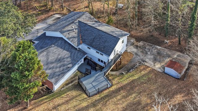 103 James Avenue NW, Cleveland, TN 37311